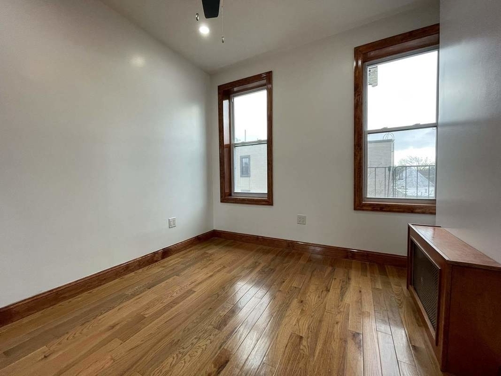 766 Grand Street - Photo 3