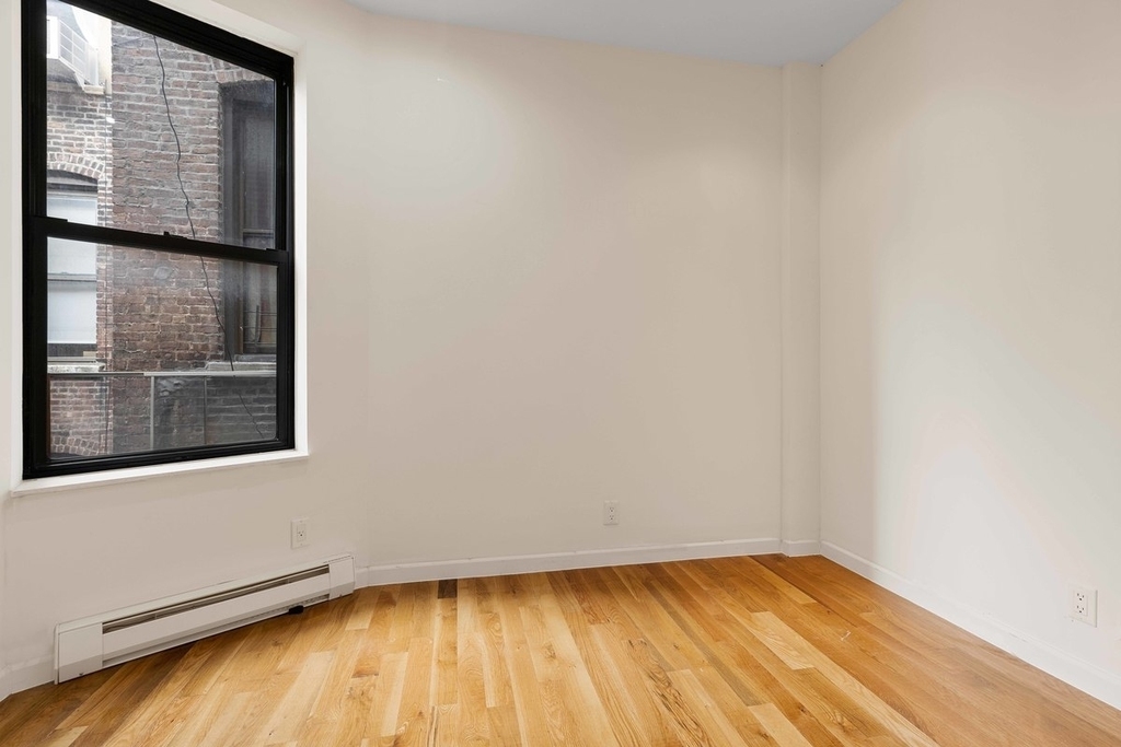 120 West 109th Street - Photo 4