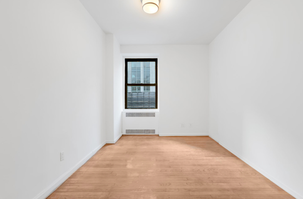 121 Madison Avenue - Photo 3