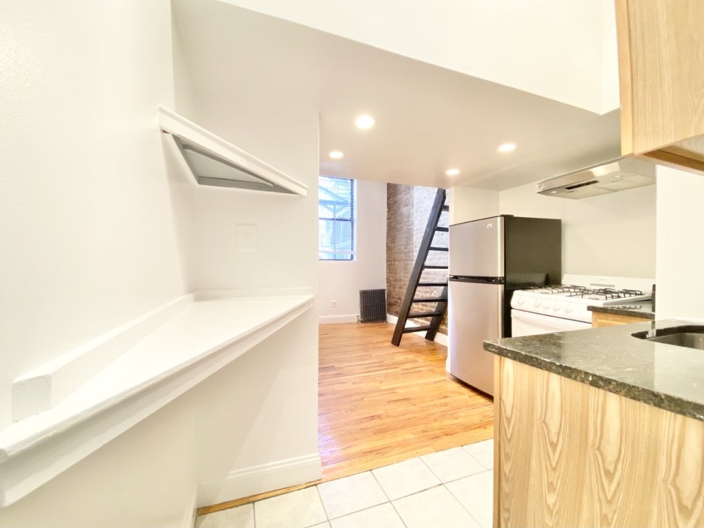 474 West 146th Street - Photo 5