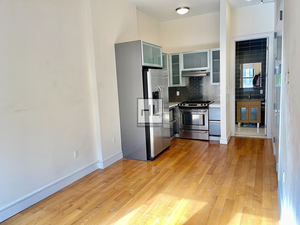 533 West 142 Street - Photo 5