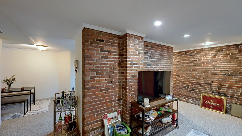 82 Gainsborough St. - Photo 6