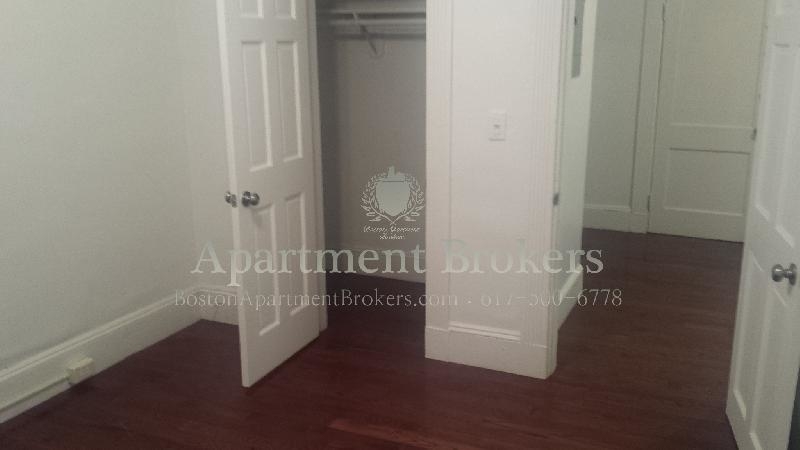 178 Hemenway St. - Photo 5