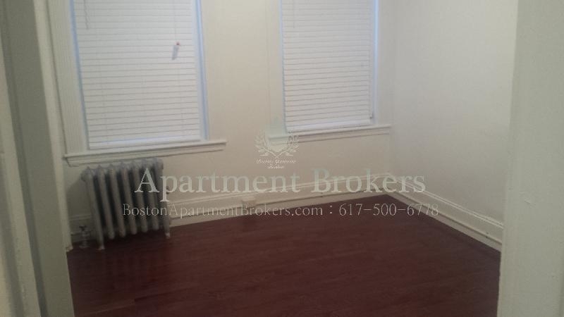 178 Hemenway St. - Photo 9