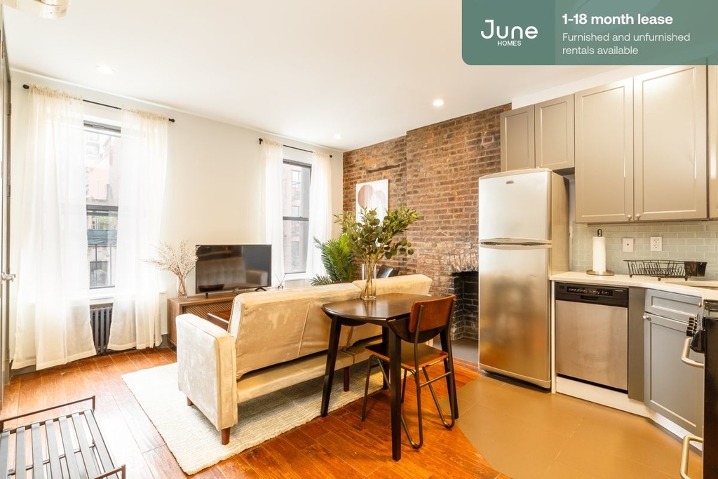 346 West 52nd - Photo 5