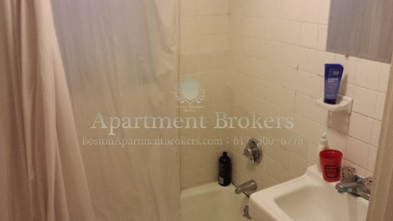 41 Hemenway St. - Photo 2