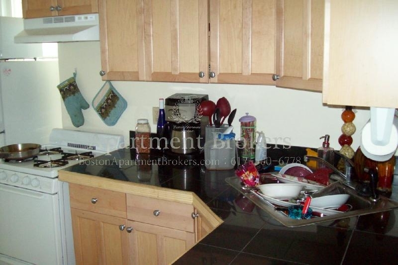 73 Joy St. - Photo 7