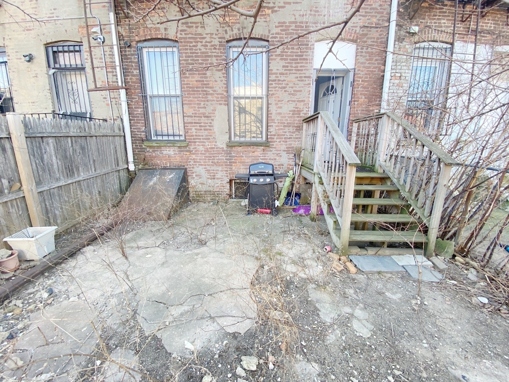 121A Hull Street - Photo 6