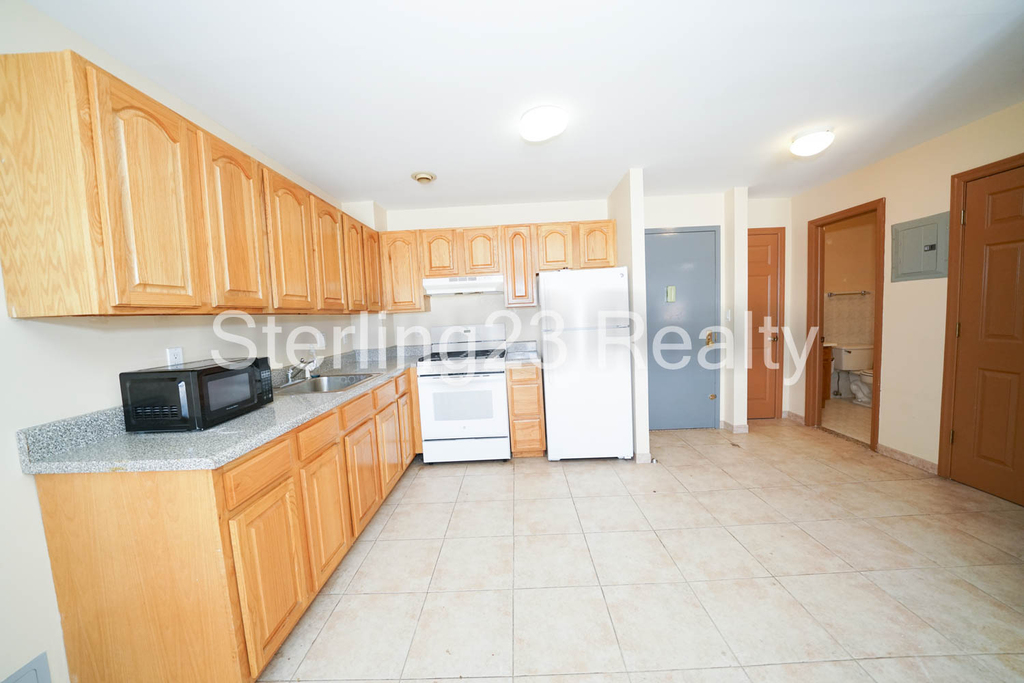 27-11 23rd Avenue - Photo 2