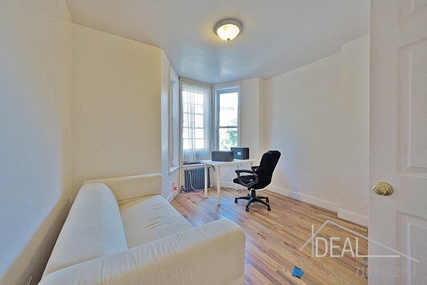 258 12th Street - Photo 0