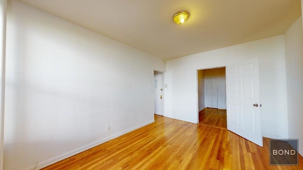 414 East 83rd Street - Photo 3