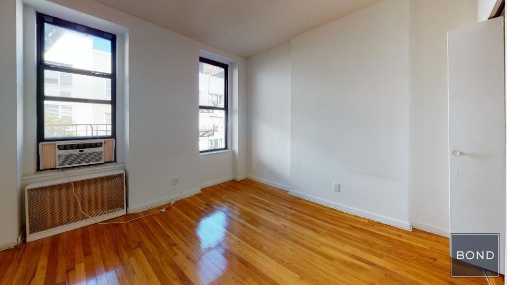 414 East 83rd Street - Photo 4