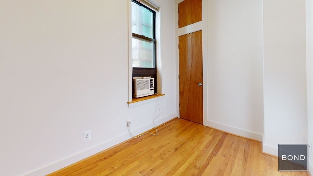 129 East 97 Street - Photo 3