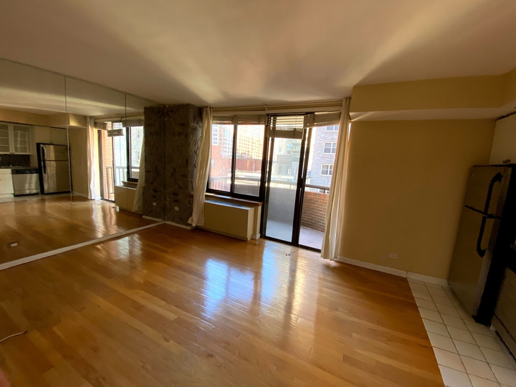 157 East 32nd Street - Photo 1