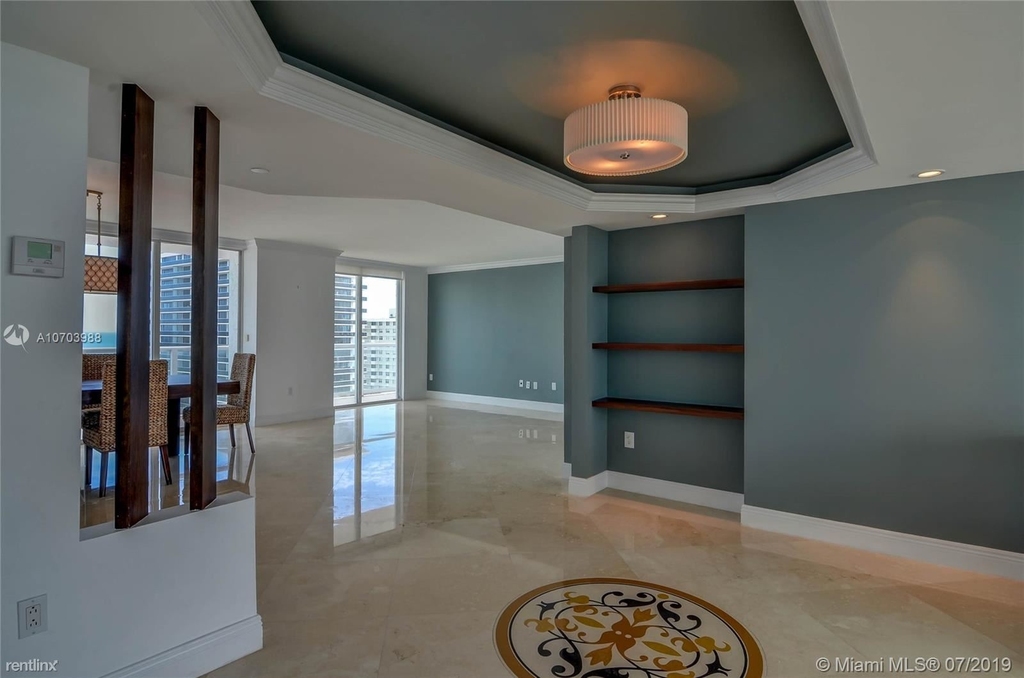 5959 Collins Ave - Photo 1