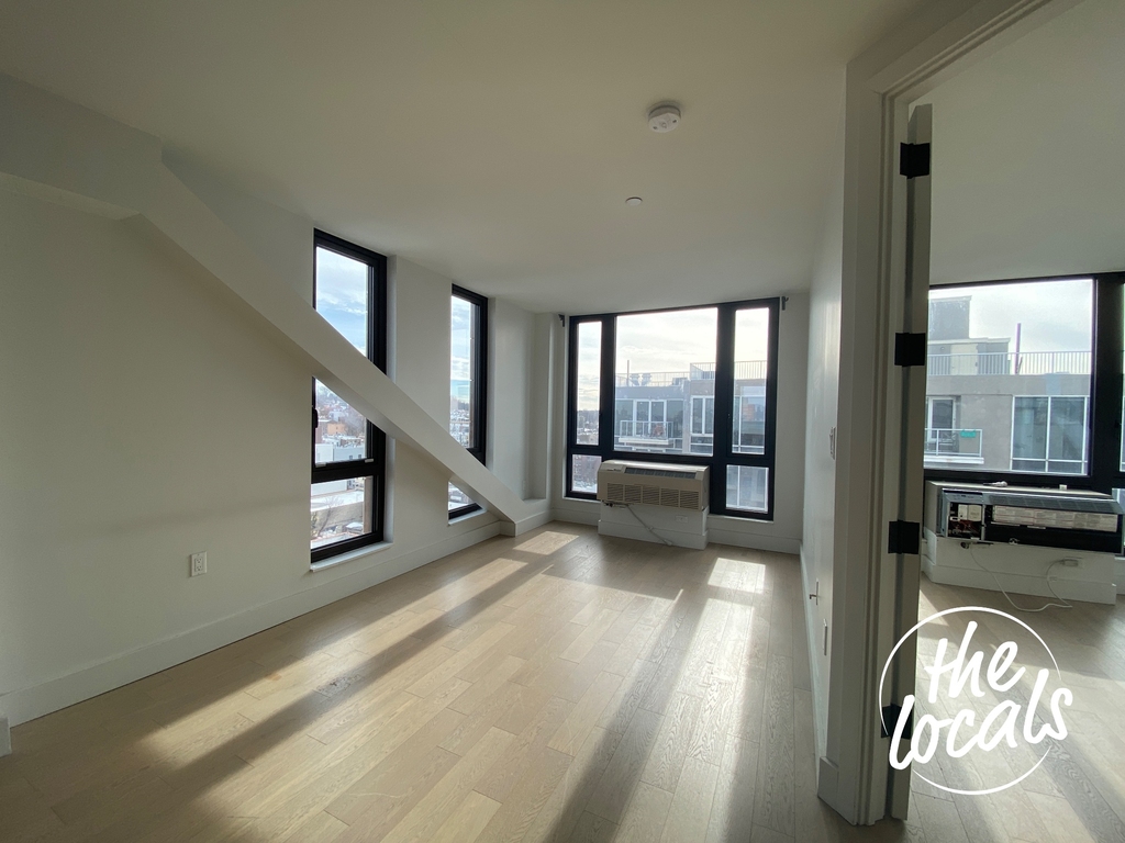 635 4th Avenue - Photo 1