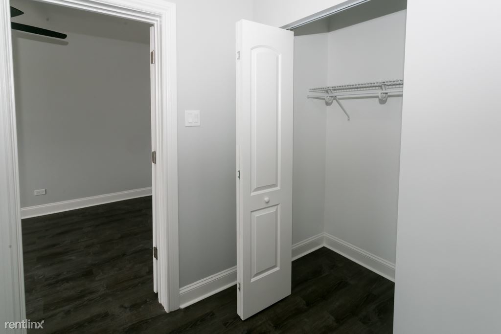 1521 W. Sherwin, Unit 403 - Photo 15