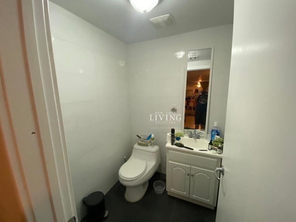 265 Kosciuszko Street - Photo 4