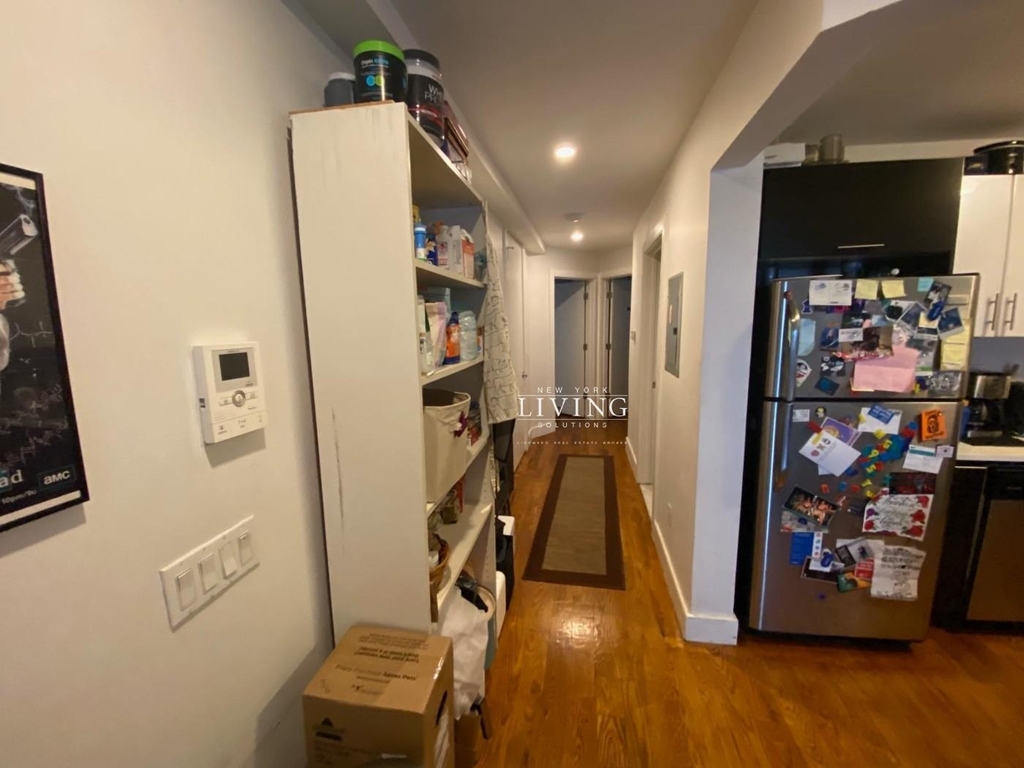 265 Kosciuszko Street - Photo 15