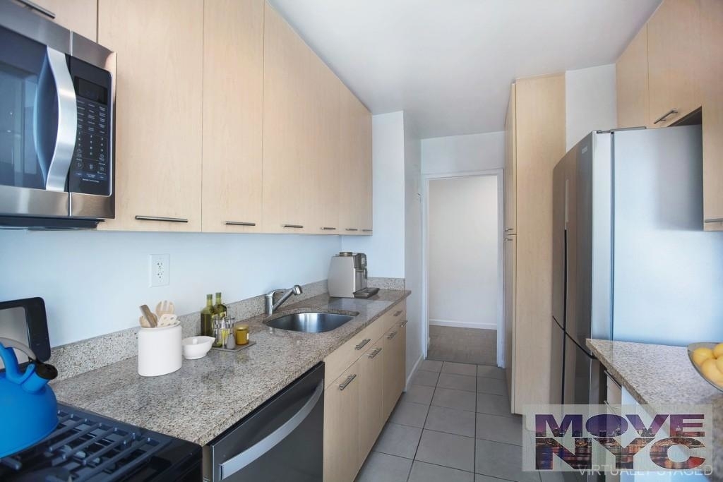 45 West 139th Street - Photo 4