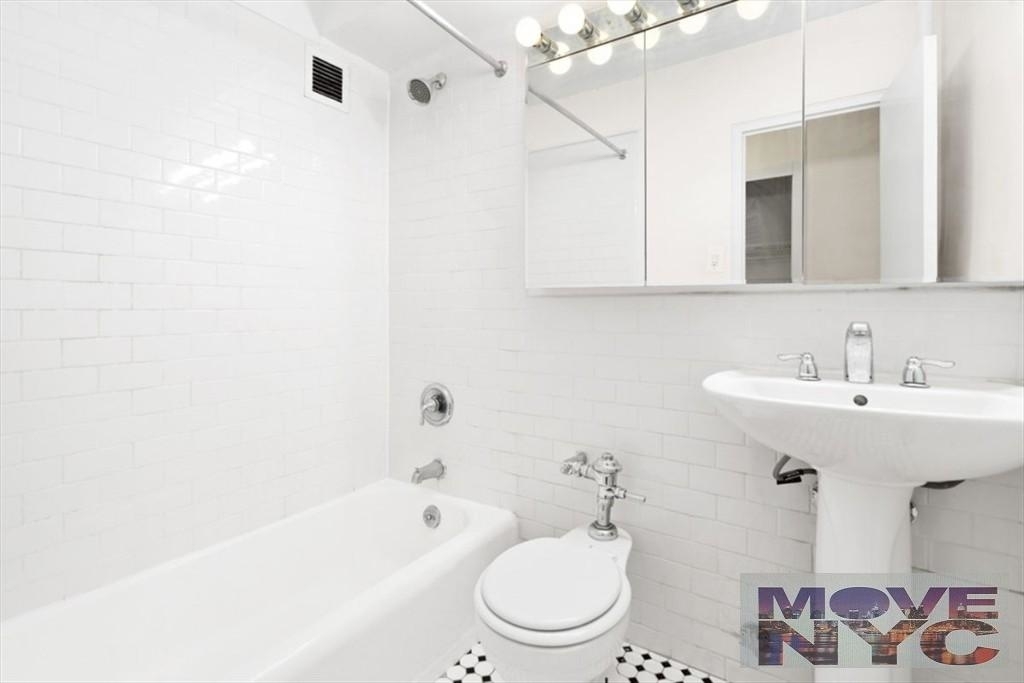 630 Lenox Avenue - Photo 3