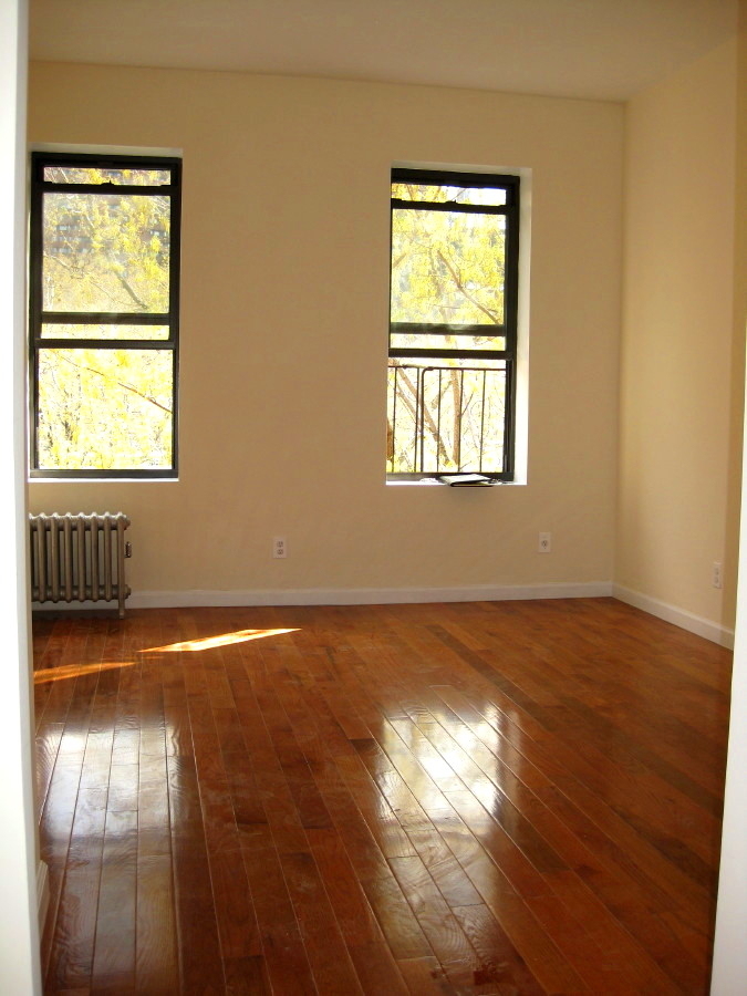 425 East 114th Street - Photo 1