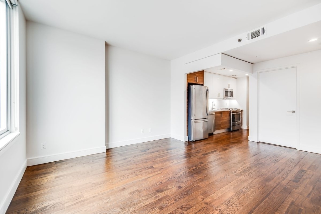 843 Lexington Avenue - Photo 4