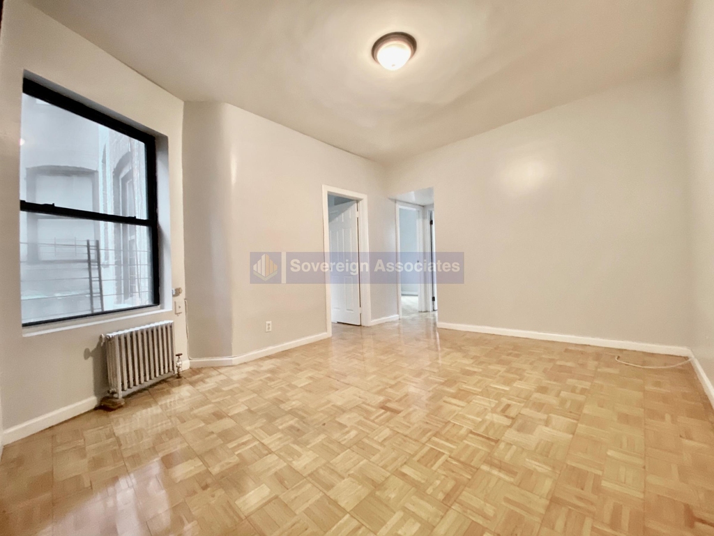 539 West 156th Street - Photo 4