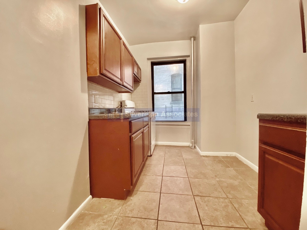 539 West 156th Street - Photo 2