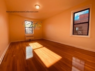 34-15 Parsons Boulevard - Photo 8