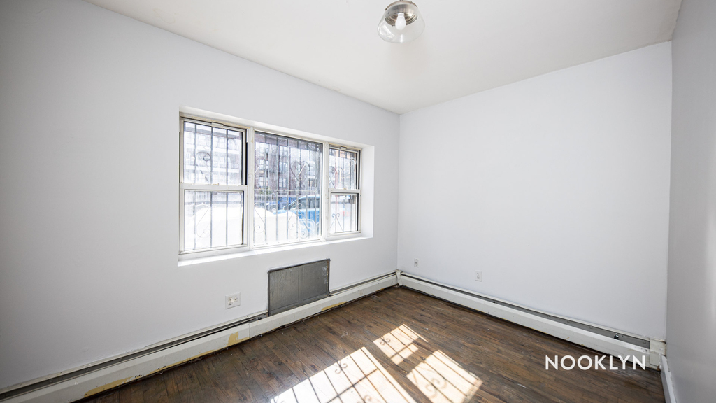 397 Herkimer Street - Photo 2