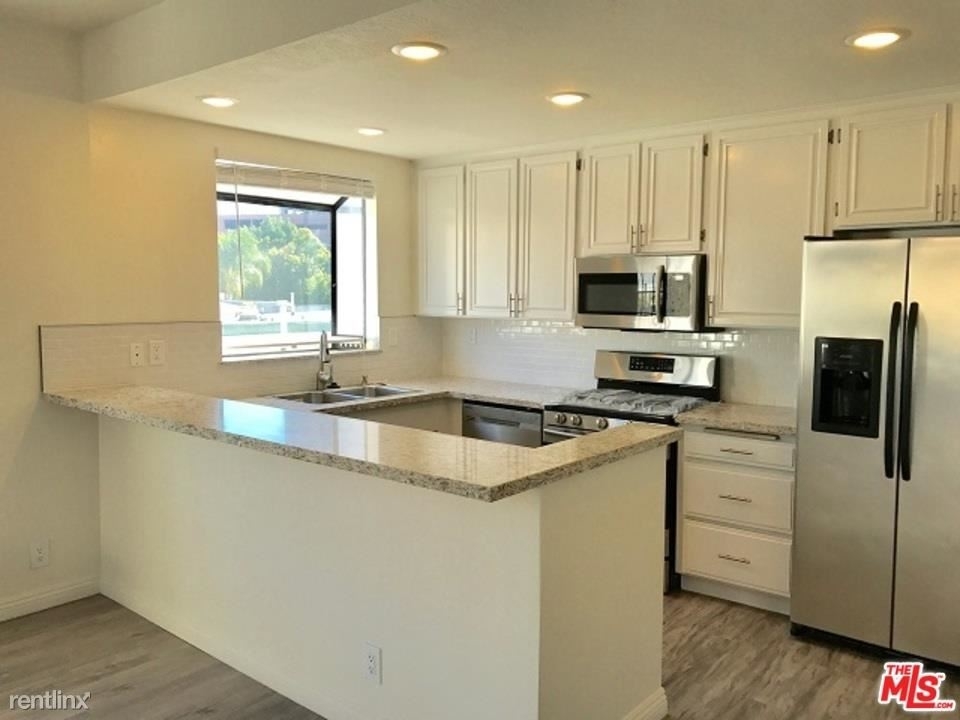 11827 Goshen Ave Apt 203 - Photo 3