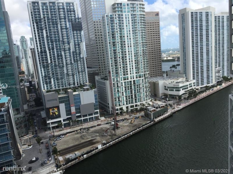 475 Brickell Ave Fl 33131 - Photo 19