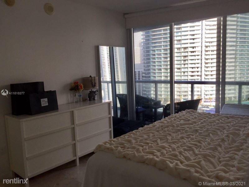 475 Brickell Ave Fl 33131 - Photo 11