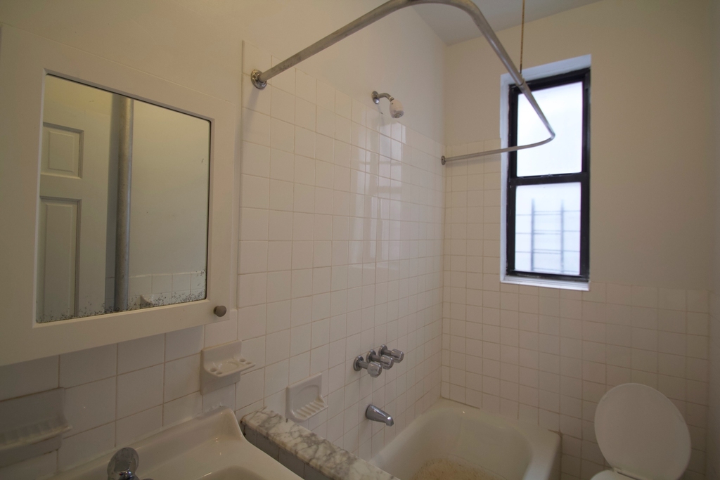 138 Haven Avenue - Photo 5