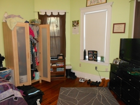 25 Brackett St - Photo 2