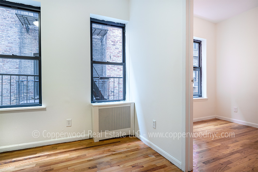 East 81st Street - Photo 4