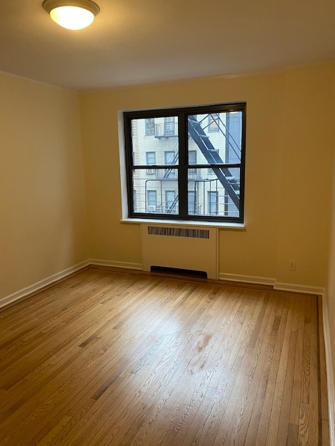 124 East 24th Street - Photo 5