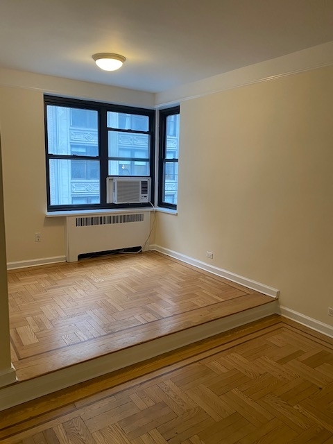 124 East 24th Street - Photo 1