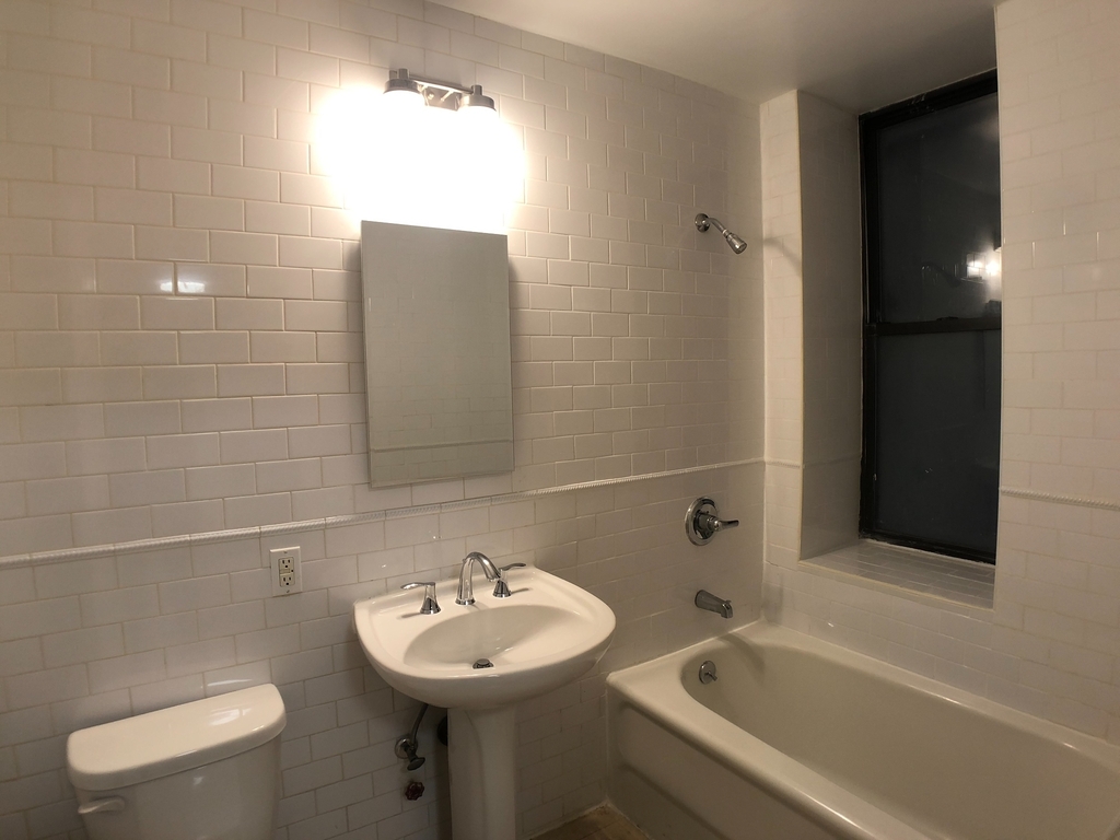 128 East 96th Street - Photo 4