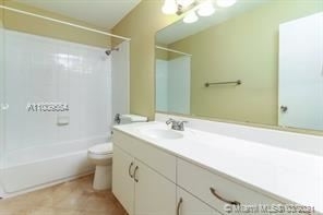 3900 Nw 115th Ave - Photo 6