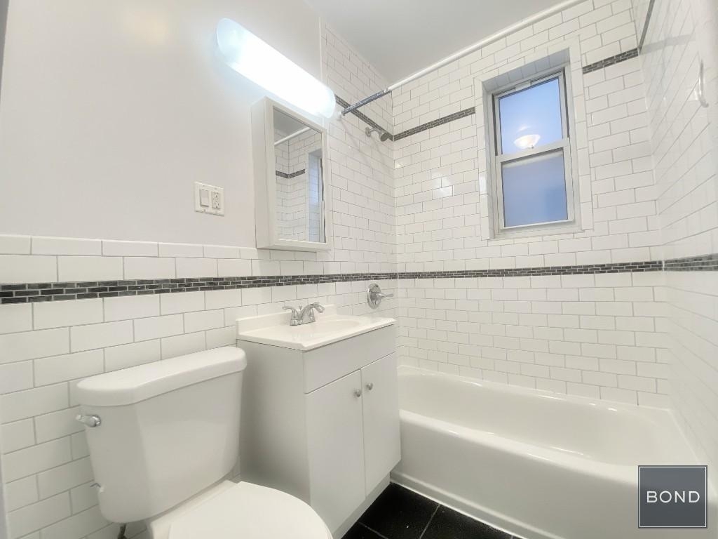 43-39 42nd Street - Photo 3