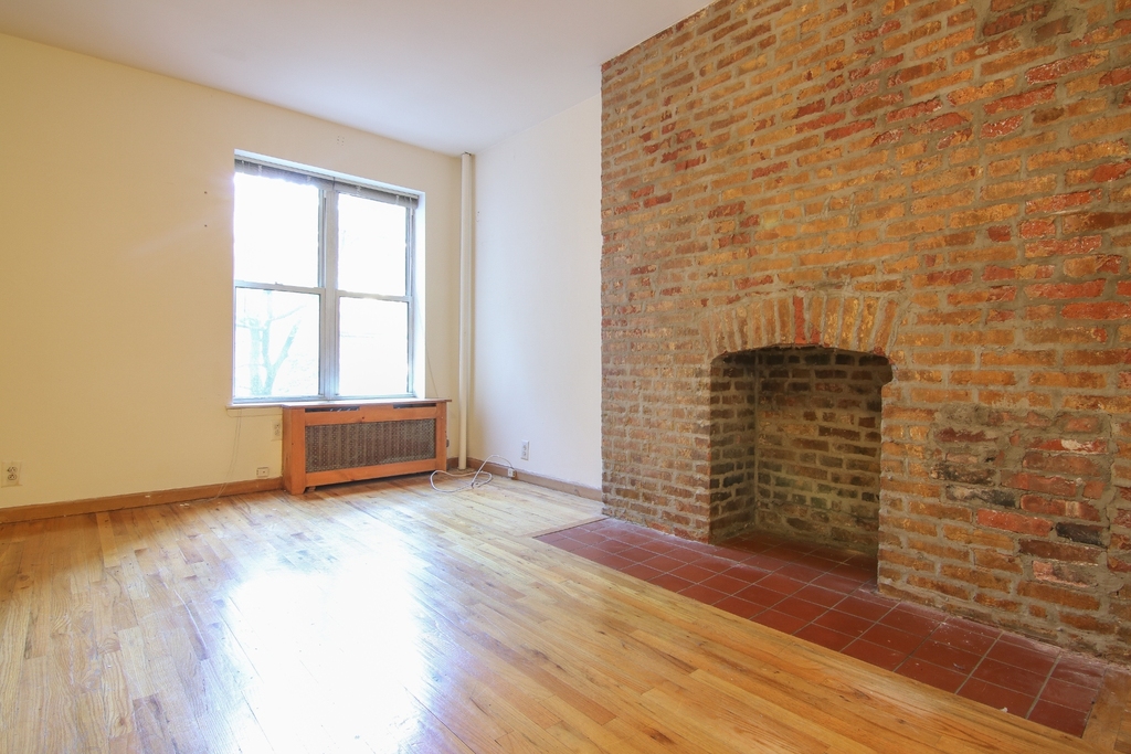 319 West 106th Street - Photo 7