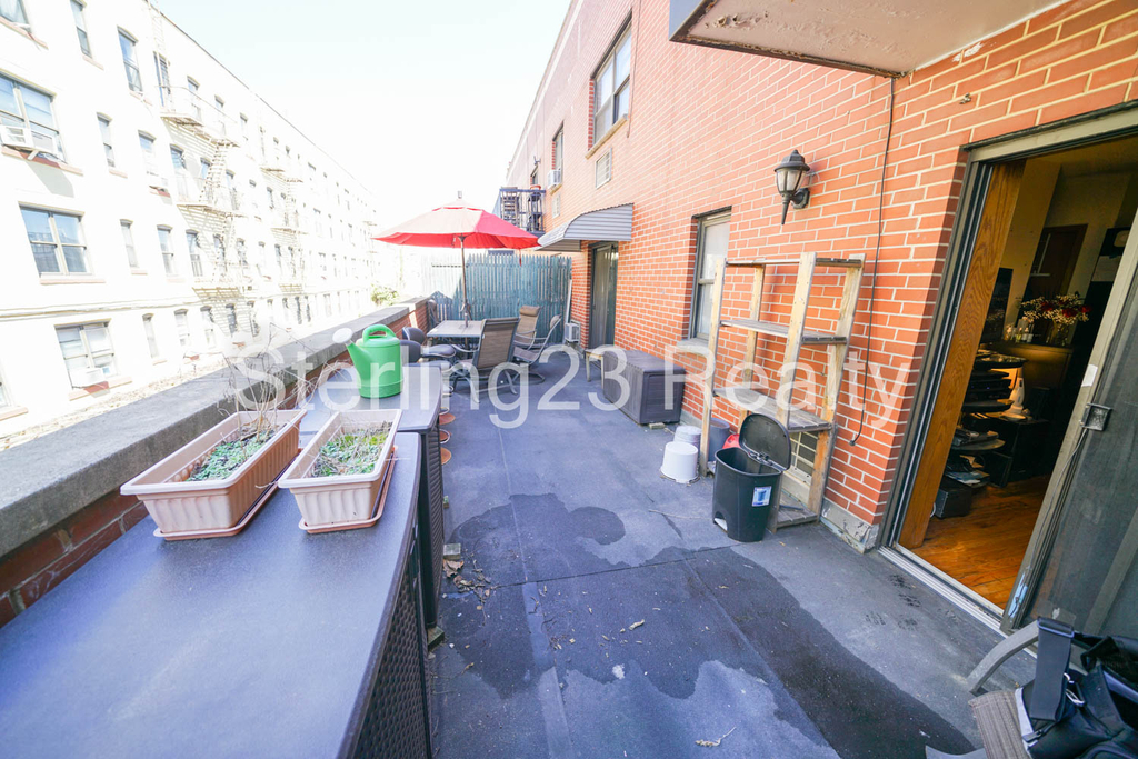 32-44 31st Street - Photo 0