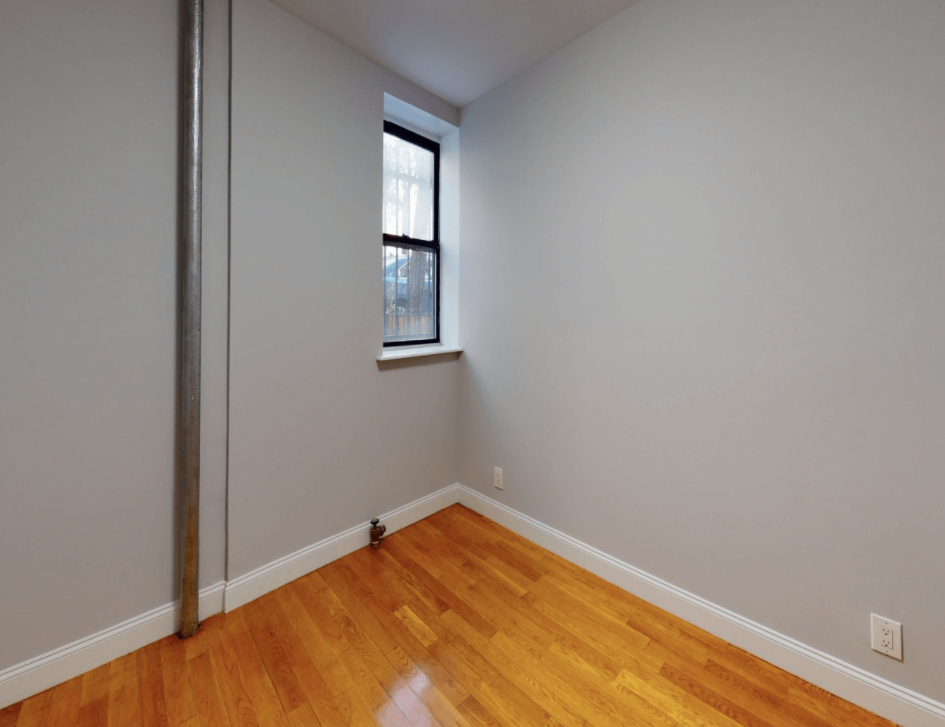 156 Ridge Street - Photo 4