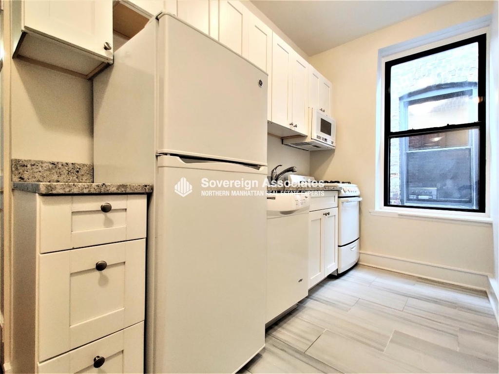 209 West 102nd Street - Photo 6