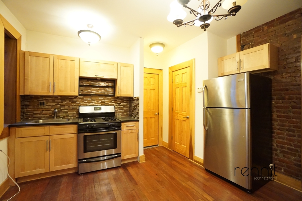 140 Lexington Avenue - Photo 2