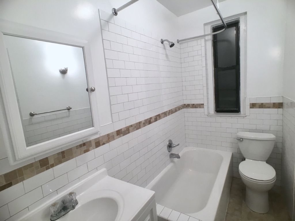 201 West 105th Street - Photo 5