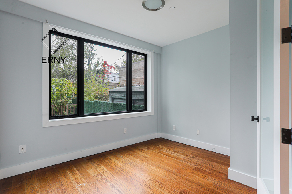 1610Bergen Street - Photo 3