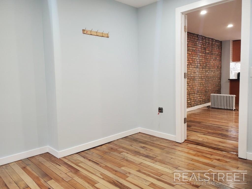 1280 Herkimer Street - Photo 9